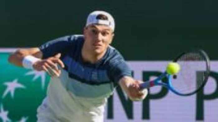 Draper stuns Alcaraz to reach Indian Wells final