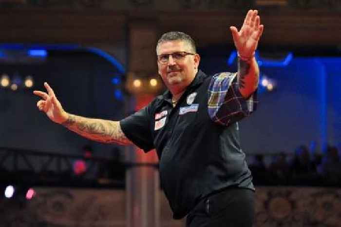 Gary Anderson opens up on hard times before Scot lands his milestone darts success