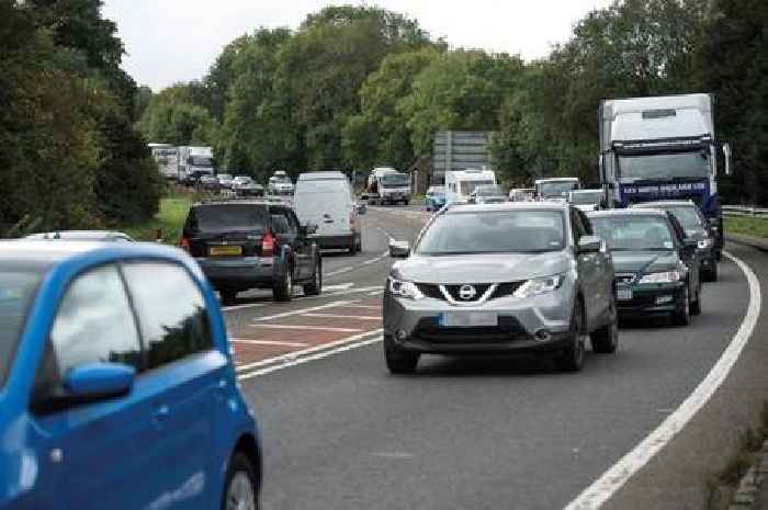 A417 traffic live: Severe delays due to broken down lorry