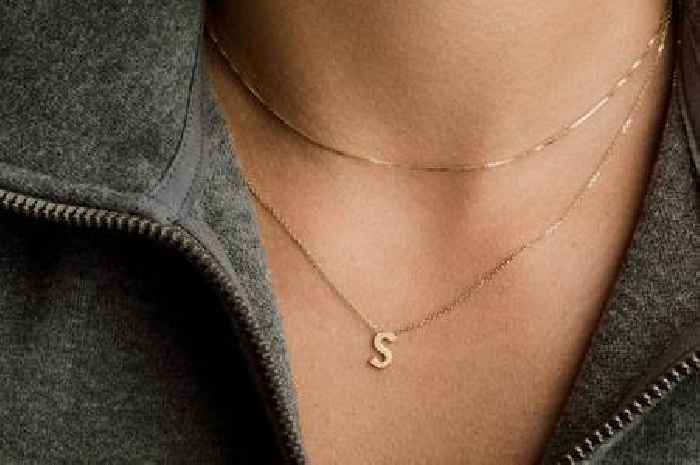 Mejuri's 'everyday' jewellery is the perfect last-minute Mother's Day gift
