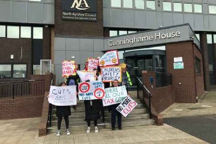 Protest over decision to axe Ayrshire lollipop jobs