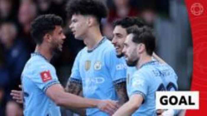 'He's only been on for two minutes' - Marmoush nets Man City winner