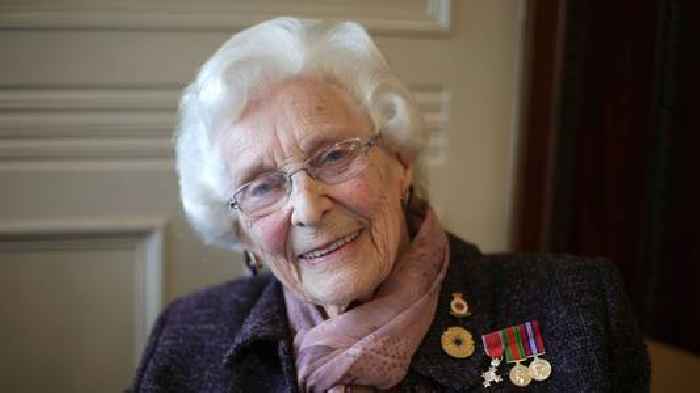 'Exceptional' Bletchley Park codebreaker dies