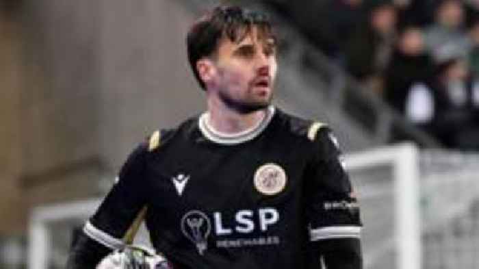 Ex-Arsenal defender Jenkinson signs new Bromley deal