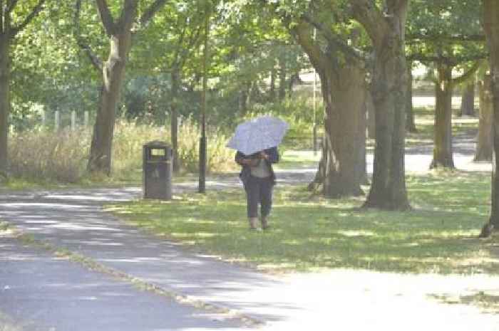 Met Office issues exact date UK mini-heatwave will end after 23C highs