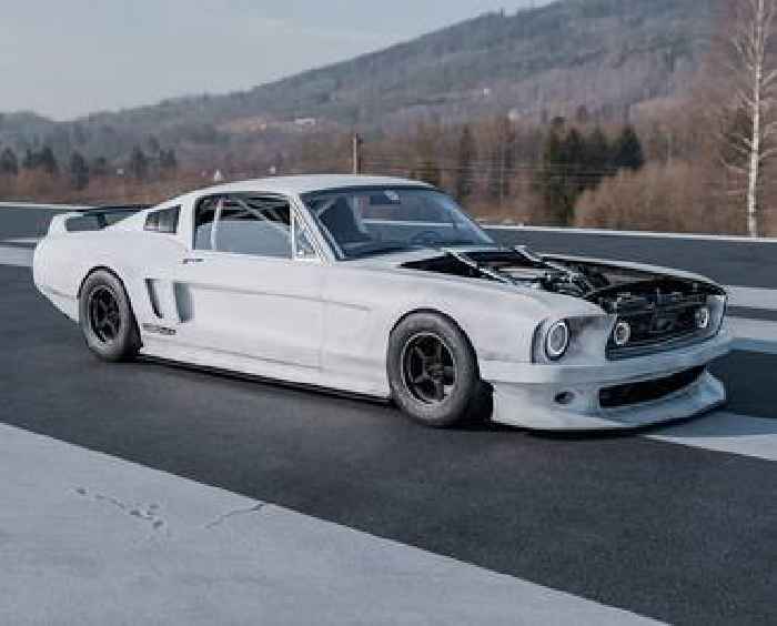Twin-Turbo 1968 Mustang GT Is a Hoonicorn for Sunday Racers With Alterverse Passports