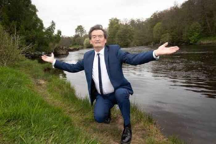 Feargal Sharkey challenges Scottish Water CEO to drink glass of river water amid sewage dump row
