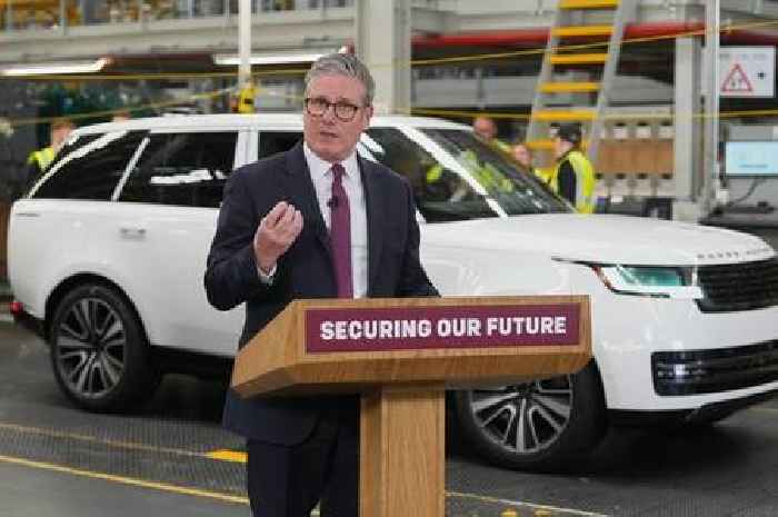 Keir Starmer outlines future of hybrid cars amid new petrol and diesel ban