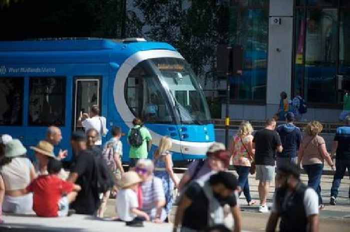 Trams down between Wolverhampton and West Bromwich due to 'overhead line damage'