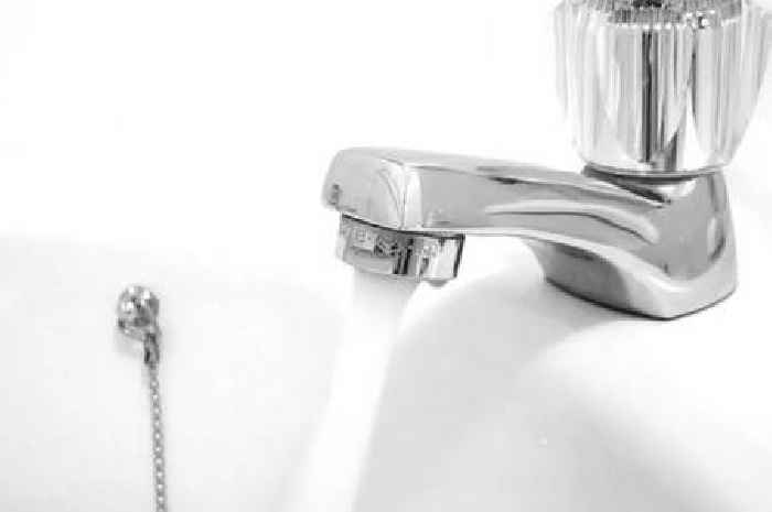 UK households getting £228 water bill discount for agreeing to one change on path outside house