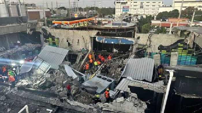 At least 27 dead after roof collapses at Dominican Republic nightclub