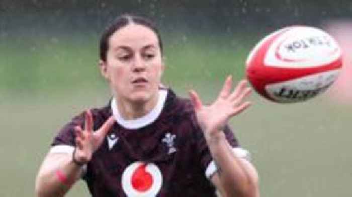 Lewis to leave WRU as scrum-half hints at Wales retirement