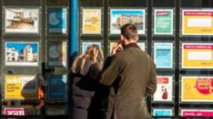 Barclays cuts rates on some mortgages to below 4%