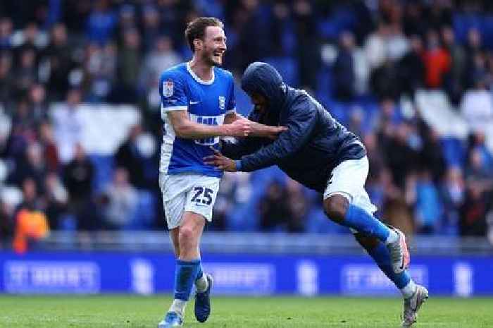 Chris Davies gives Ben Davies clarity and Emil Hansson update as Birmingham City head for Wembley