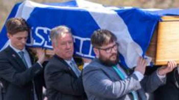 Mourners say farewell at MSP Christina McKelvie's funeral