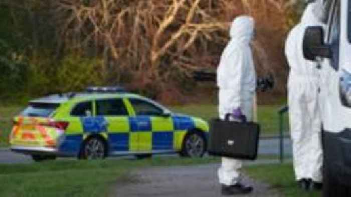 Teenage boy sustained gunshot wound, say police