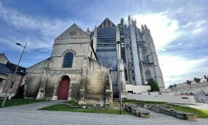 Hosanna: Palm Sunday dawns in Beauvais