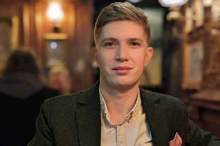 Yorkshire Party candidate Rowan Halstead makes his pitch to voters in Hull and East Yorkshire Mayoral election