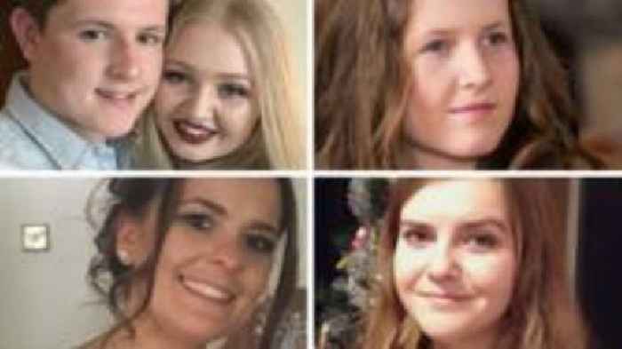 Manchester Arena families in 'disbelief' bomber could attack officers