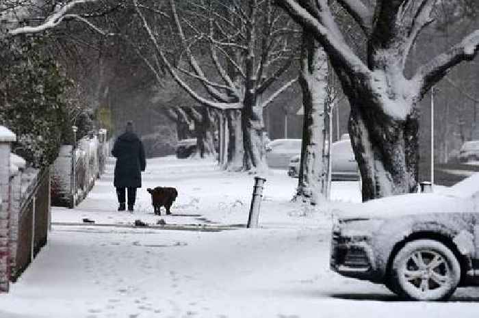 Nine counties in England face two inch snow this week with 32 places hit in UK