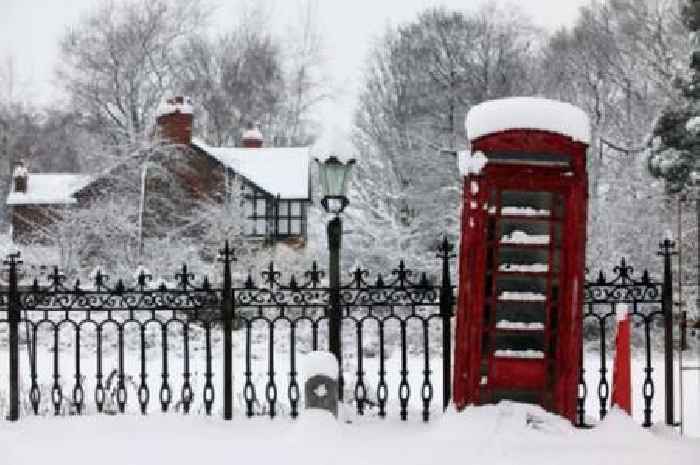 UK warned after exact date of 1cm per hour snow 'brought forward'