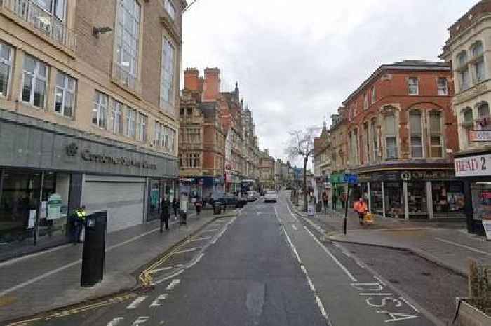 Man punched and kicked in Leicester city centre attempted robbery