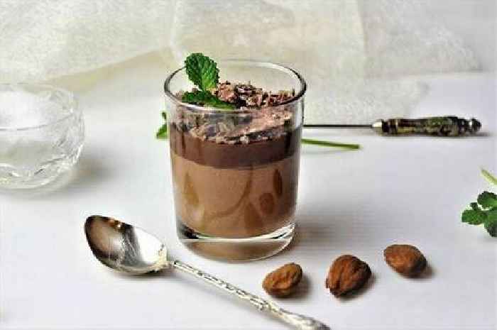 Gordon Ramsay's simple and healthy chocolate mousse recipe has one surprising ingredient