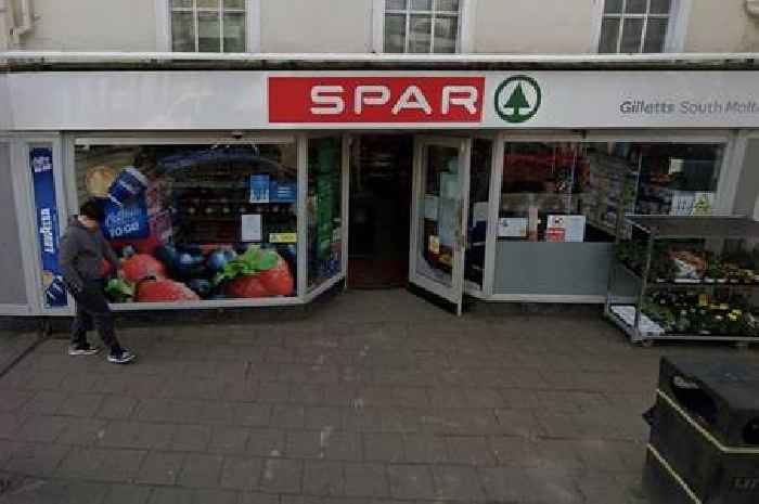 Police manhunt after Spar store robbery attempt