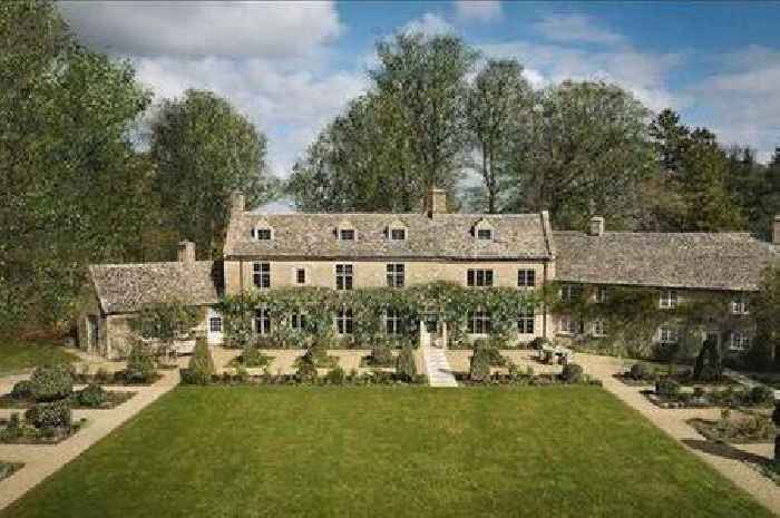 Omaze drops new £5m 17th century Cotswolds home that's just wow!