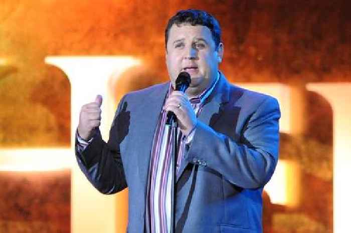 As Peter Kay comes to Glasgow tonight we confirm stage times, support act and how to get last minute tickets