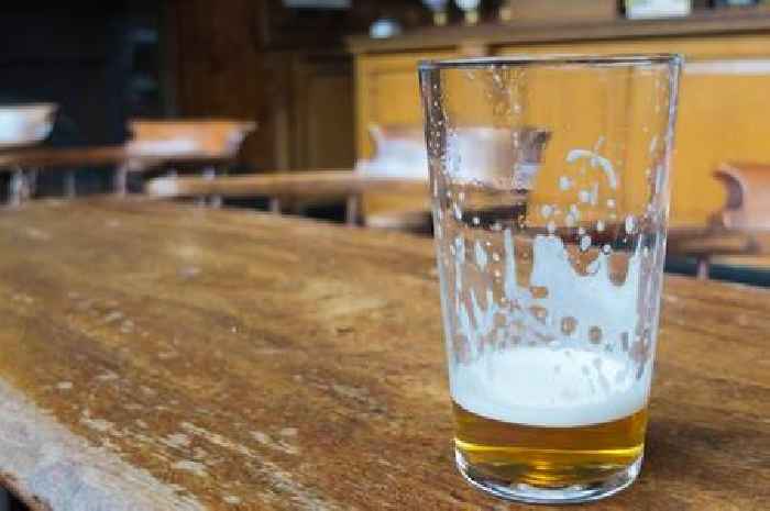 Scots pubs should mark VE Day 80th anniversary with 1am license, says Ian Murray