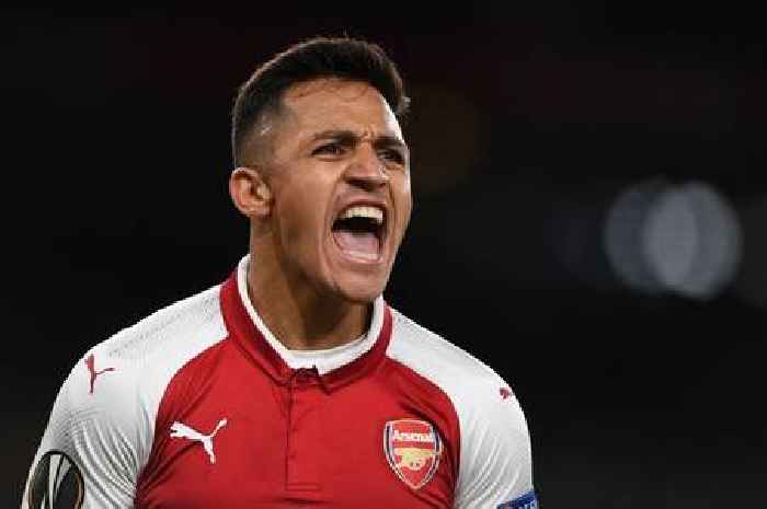 Alexis Sanchez makes thoughts perfectly clear as Arsenal and Man Utd both make it through