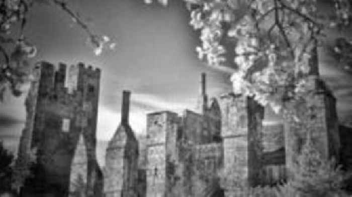 The manor that 'helped shape modern England'