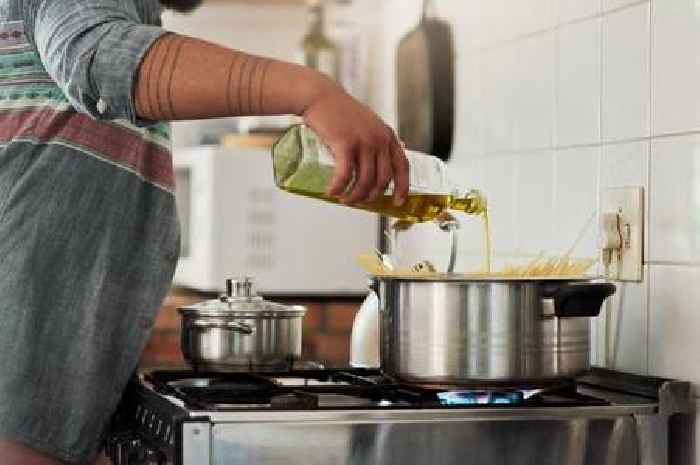 Nurse clarifies myth that 'expensive' cooking oils are essential for heart health