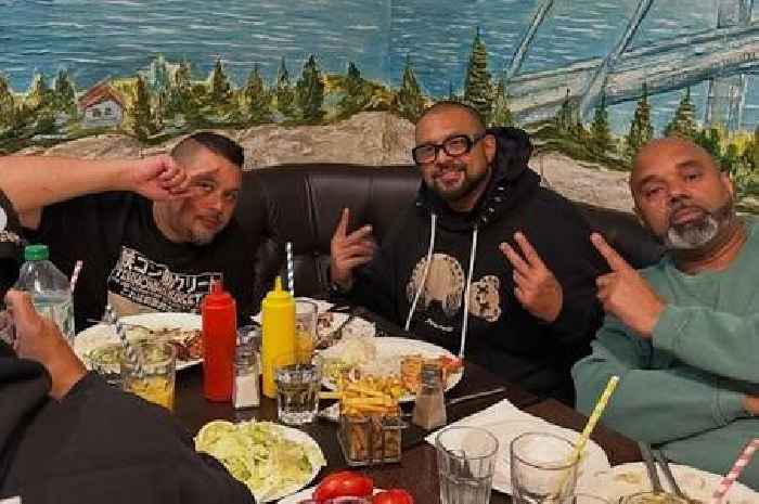 Global music star Sean Paul visits Cardiff restaurant for lamb chops