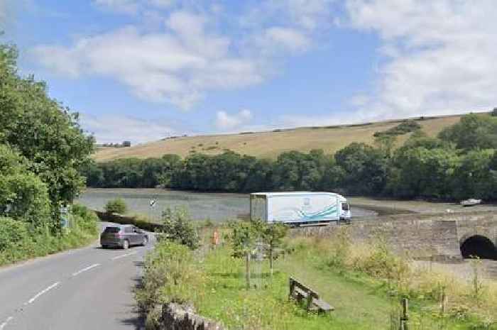 Live: A-road in Devon shut after early morning crash