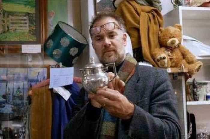 BBC Antiques Road Trip expert stunned after £10 item makes jaw-dropping profit