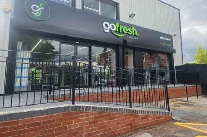 New family supermarket welcomes customers in Hall Green