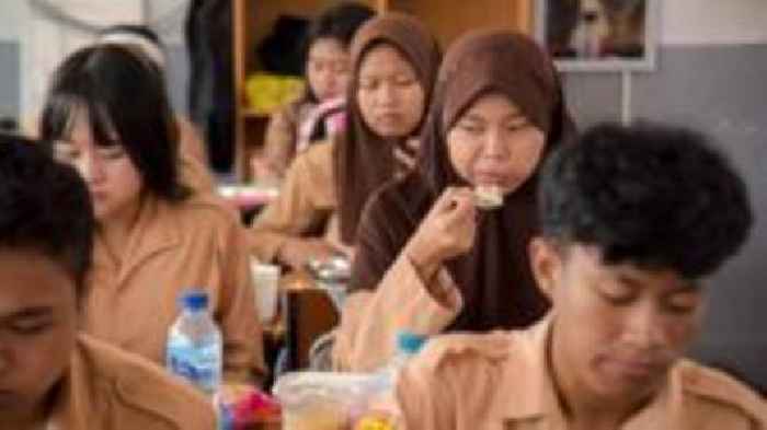 Mass food poisonings cast shadow over Indonesia's free school meals