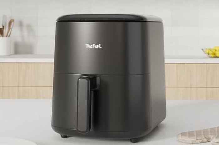 Snap up 10-in-1 'game-changer' Tefal air fryer for less than £50 in time-limited deal