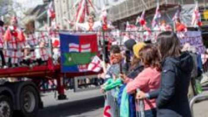 Road closures as city hosts marathon and parade