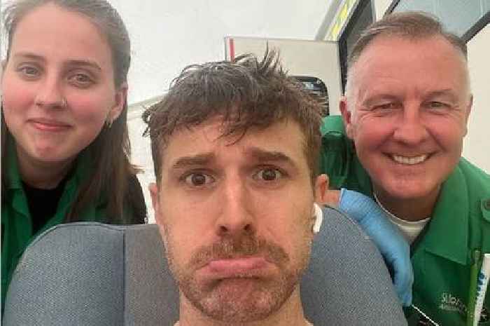 Joel Dommett collapses during London Marathon and 'wakes up in ambulance'