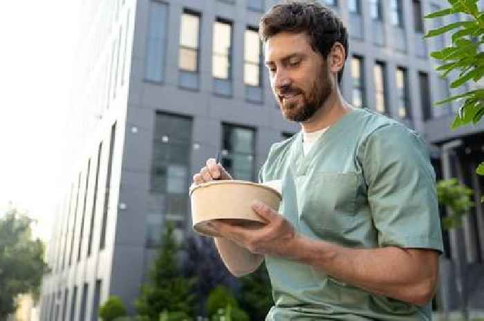 Doctor's 'ultimate breakfast' bowl to reduce cholesterol and inflammation