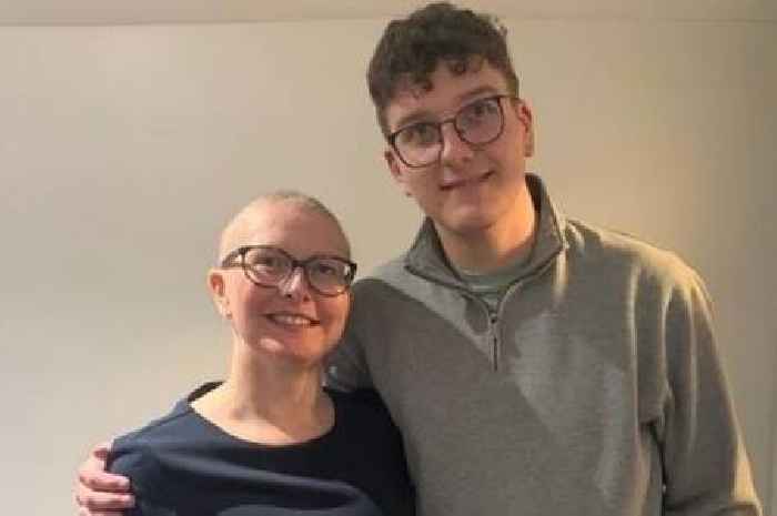 'I'm running London Marathon to honour my late mum's fighting spirit'