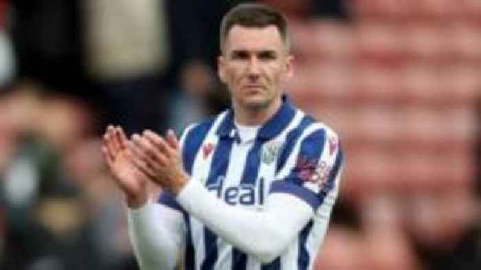 Failure to reach play-offs 'unacceptable' - Wallace