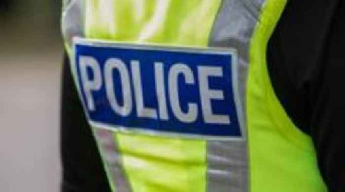 PC that took 'indecent' image in uniform keeps job