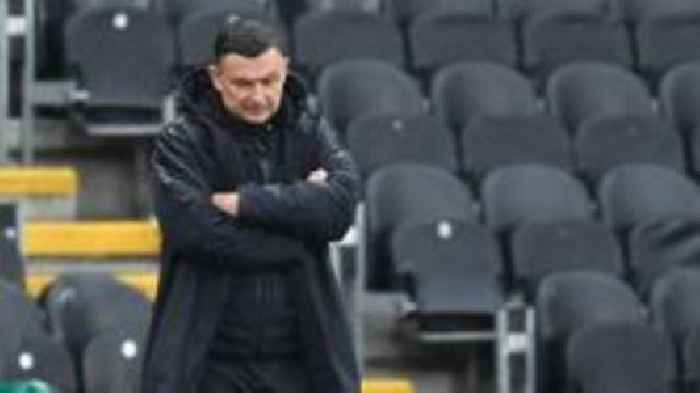 Preston boss Heckingbottom charged with misconduct
