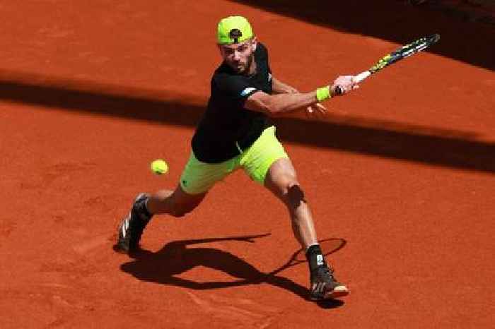 Spain power outage: British tennis ace Fearnley’s Madrid match abandoned