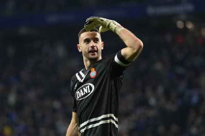 Aston Villa want 'fast-track' transfer as Arsenal and Man Utd loom