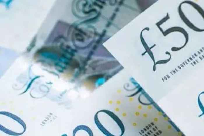 Thousands of UK households wake up to free £250 cash after this weekend